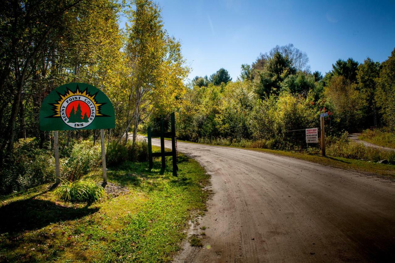 Sunny Point Resort Otter Lake Kültér fotó
