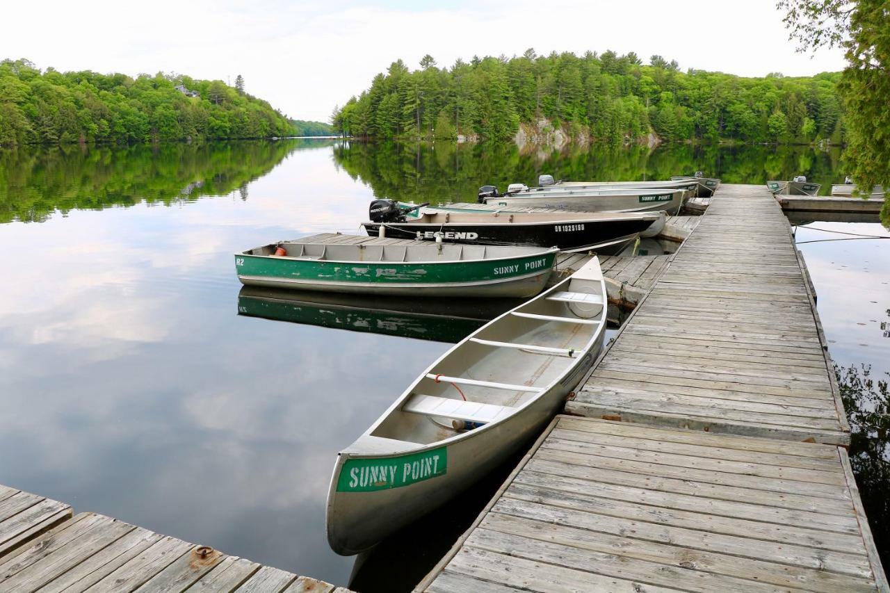 Sunny Point Resort Otter Lake Kültér fotó